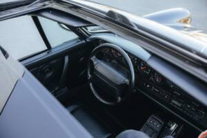 Bild 31/39 von Porsche 911 Carrera 4 (1993)