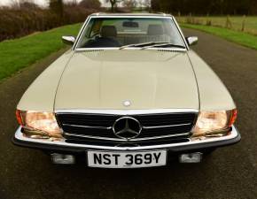 Image 50/50 of Mercedes-Benz 500 SL (1983)