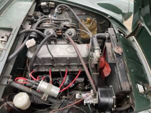 Image 11/12 of Sunbeam Alpine Mk V (1967)