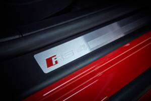 Image 56/95 of Audi RS4 Avant (2006)