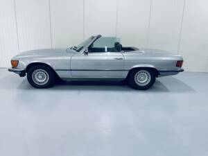 Image 6/15 of Mercedes-Benz 380 SL (1982)