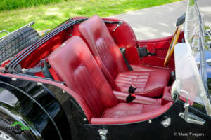 Image 12/54 of Morgan Plus 8 (1992)