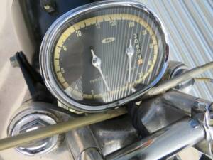 Afbeelding 8/36 van Honda CB 77 (1964)