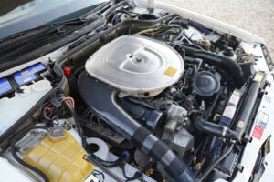 Image 4/50 of Mercedes-Benz 560 SEC (1987)