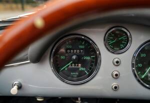 Image 25/35 of Porsche 356 1500 Speedster (1954)