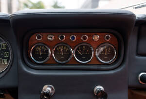 Image 20/30 of Lamborghini 400 GT (2+2) (1967)