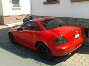 Image 1/25 of Mercedes-Benz SLK 320 (2003)