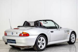 Bild 2/50 von BMW Z3 2.0 (2000)