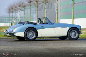 Imagen 9/20 de Austin-Healey 3000 Mk III (BJ8) (1966)
