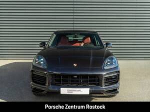Obraz 24/29 pojazdu Porsche Cayenne E-Hybrid (2022)