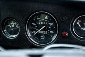 Image 23/26 of MG MGB GT V8 SEC (1981)