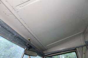 Image 32/33 of Land Rover 88 (1984)