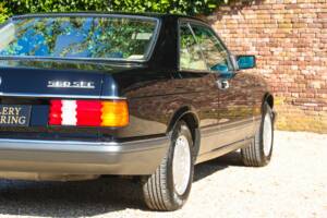 Bild 26/50 von Mercedes-Benz 560 SEC (1987)