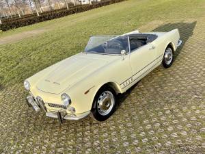 Image 10/33 of Alfa Romeo 2000 Spider (1960)