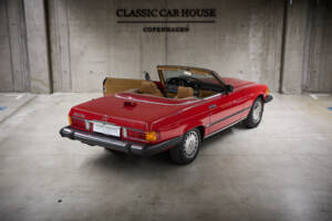 Image 86/89 of Mercedes-Benz 560 SL (1986)