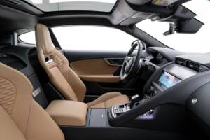 Imagen 33/48 de Jaguar F-Type P575 (2023)