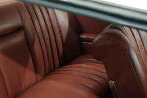 Image 40/50 of Mercedes-Benz 300 SE (1966)