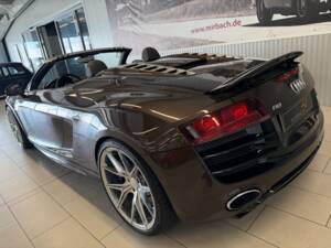 Afbeelding 12/20 van Audi R8 V10 Spyder (2012)