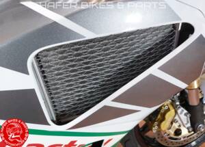 Image 28/44 of Honda VTR 1000 SP2 (2003)