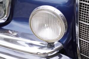 Image 12/14 of Mercedes-Benz 300 SE (1967)