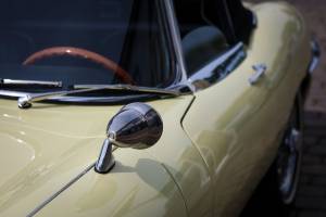 Image 9/35 de Jaguar E-Type (1967)
