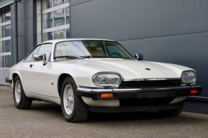 Image 21/29 of Jaguar XJS 4.0 (1991)