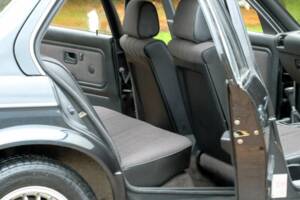 Immagine 47/50 di BMW 320i (1986)