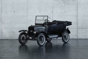 Immagine 1/39 di Ford Model T Runabout (1924)