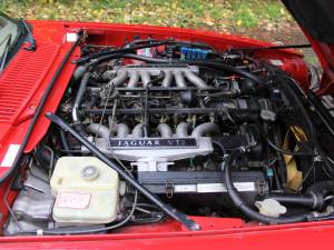 Image 17/21 de Jaguar XJS 5.3 V12 (1992)