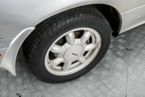 Immagine 35/50 di Mazda MX-5 1.6 (1995)