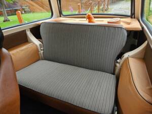 Image 13/18 of Trabant 601 Universal (1987)