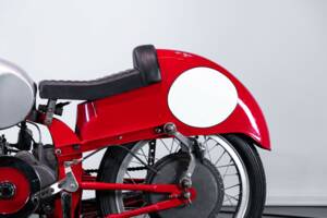 Image 50/50 of Moto Guzzi DUMMY (1948)