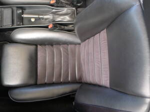 Imagen 20/34 de Alfa Romeo 2.0 Spider (1992)