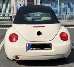 Image 4/9 of Volkswagen New Beetle 1.6 (2005)