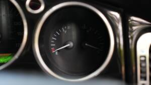 Image 48/50 of Jaguar XKR (1998)