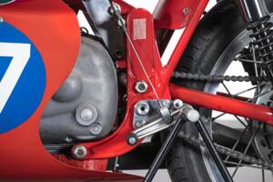 Imagen 8/22 de Aermacchi Harley-Davidson Ala d'oro 350 (1969)