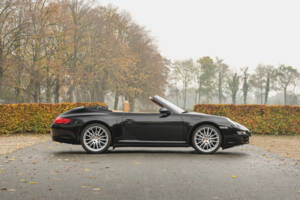 Bild 17/96 von Porsche 911 Carrera 4 (2006)