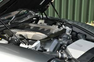 Bild 14/15 von Aston Martin V12 Vanquish (2004)