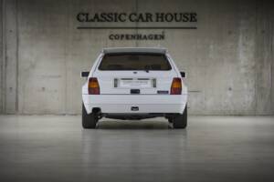 Image 39/93 of Lancia Delta HF Integrale Evoluzione I (1992)