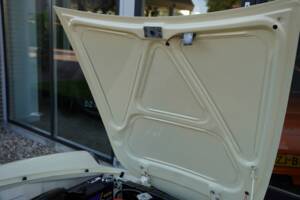 Image 31/50 de Alfa Romeo 1600 Spider Duetto (1967)