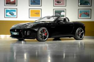 Image 1/44 of Jaguar F-Type S (2014)