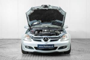 Immagine 37/50 di Mercedes-Benz SLK 200 Kompressor (2004)