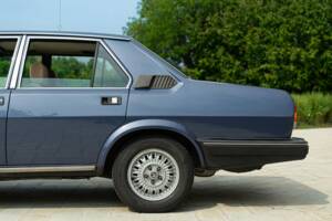 Image 16/50 of Alfa Romeo Alfa 6 - 2.5 (1979)
