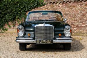 Afbeelding 26/50 van Mercedes-Benz 280 SE (1969)