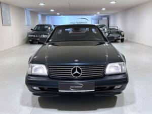 Bild 2/32 von Mercedes-Benz SL 500 (1997)