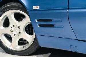 Image 13/35 of Mercedes-Benz SL 320 (1998)