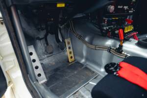 Image 49/56 de BMW M3 (1988)