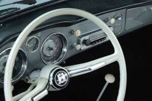 Image 25/50 of Volkswagen Karmann Ghia 1500 (1961)