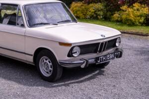Imagen 35/50 de BMW 1802 (1975)