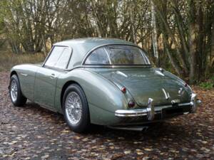 Image 4/32 of Austin-Healey 3000 Mk II (BT7) (1962)